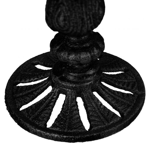 Vogelbad op voet van gietijzer