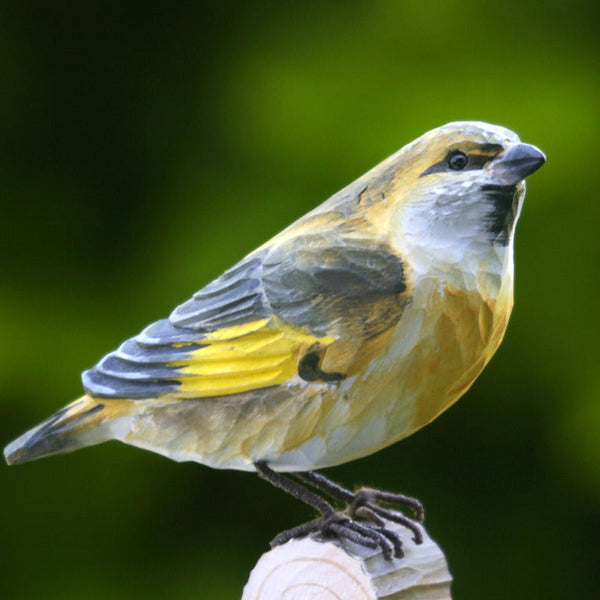 Vogelbeeldje Groenling – Handgesneden Houten Decoratievogel | DecoBird Wildlife Garden