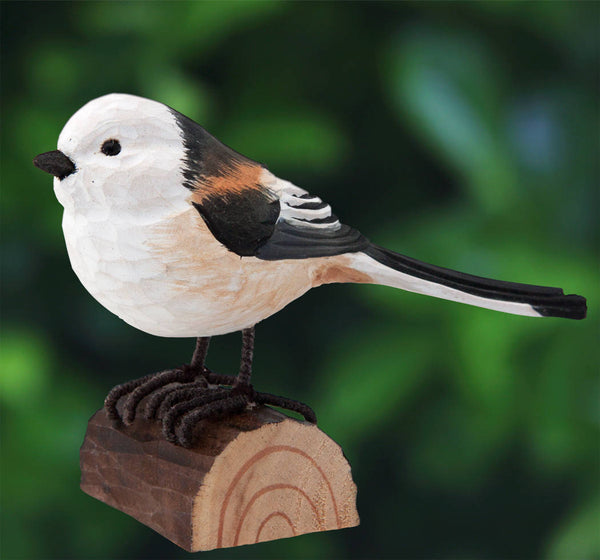 Vogelbeeldje Staartmees – Handgesneden Houten Decoratievogel | DecoBird Wildlife Garden