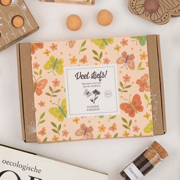 Gift Box Small "Veel liefs!" met 7 Vlinder Mix Zaadbommetjes