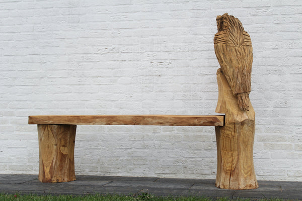 Sculpturen Bank uil