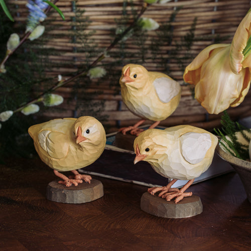 DecoBird -Nieuwsgierig kuiken