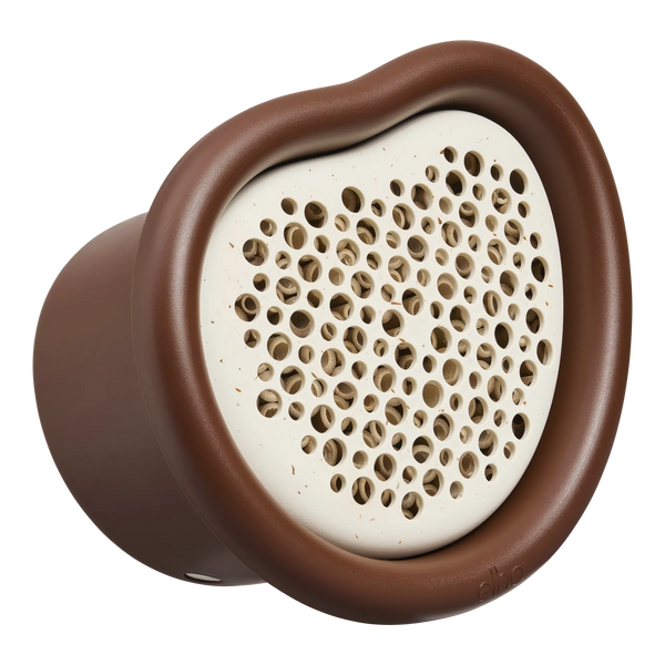 Organic bijenhotel kastanje bruin – insectenhotel voor solitaire bijen | Duurzaam gerecycled kunststof & weerbestendig