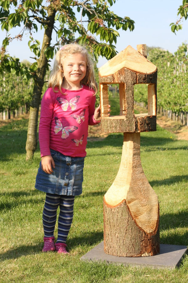 Voederhuis handgemaakt 120cm hoog