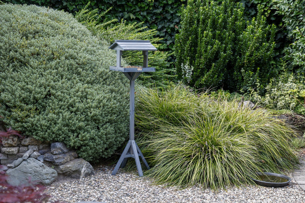 Voederhuis op Paal Garden Paradise Grijs – detailfoto