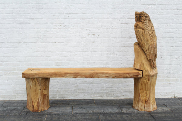 Sculpturen Bank uil