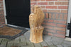 Houtsculptuur uil op stam