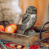 Vogelbeeldje Steenuil – Handgesneden Houten Decoratievogel | DecoBird Wildlife Garden